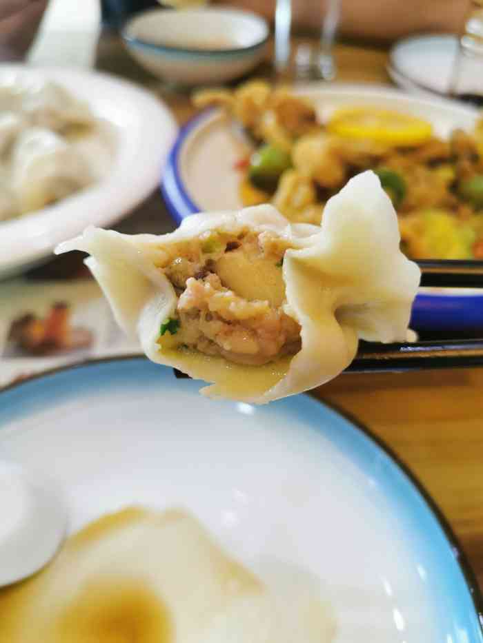 百味饺子城-"饺子品种很多,做法儿也挺多,味道真心不错.