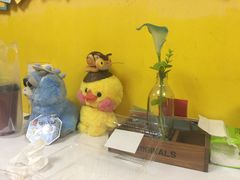 -志龙皇冠吃货椰子铺