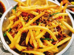 -江城燕子大排档(江汉路步行街店)