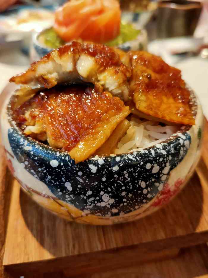 超级丼(中庚漫游城店)-"和朋友约饭吃日料,周末午市生意特别好,需.