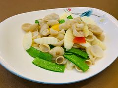 白木耳淮山荷兰豆-坤钰轩·匠心粤菜(华为店)