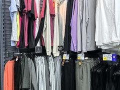 -迪卡侬(顺峰山店)