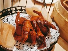 秘制脆皮乳鸽-避风塘(宝山万达店)