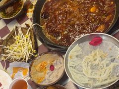 -赵美丽·重庆社区火锅·直营店(火车东站·中豪国际店)