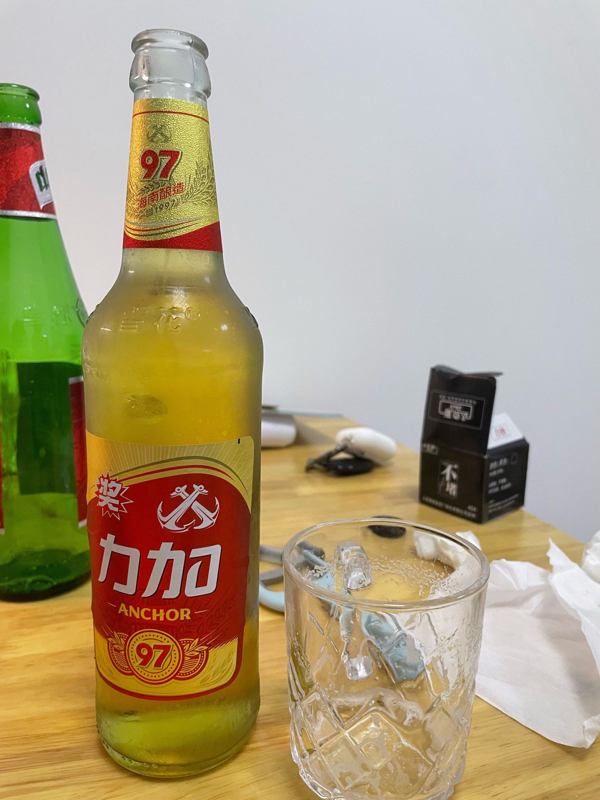 「海口市」
这个海南本地啤酒比广州的