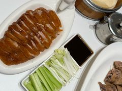 -梅利汴京烤鸭•开封豫菜地标店(东大街店)
