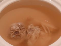 巴城松茸炖散养草鸡汤-阳澄湖费尔蒙酒店颐丰阁中餐厅(马鞍山西路店)