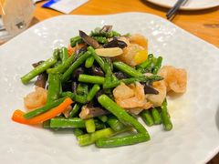 芦笋鸡枞虾球-hallch好吃餐厅(奥体中心店)