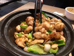 姜葱牛蛙煲-新旺茶餐厅·早餐·夜宵(仙霞店)