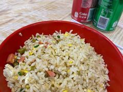 -江城燕子大排档(江汉路步行街店)