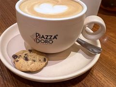 -广州中心皇冠假日酒店·汇点大堂吧