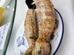 -三亚火车头万人海鲜广场