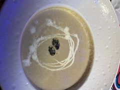 奶油黑松露蘑菇汤-弗拉门戈西班牙餐厅酒吧(意式风情街店)