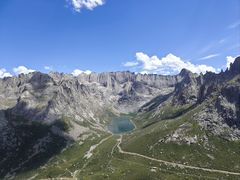 -莲宝叶则景区