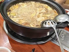 -菌之家·专业纯野生菌火锅·特色炒菌
