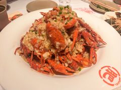 -肥肥虾庄·金牌油焖大虾(汉街SKP店)