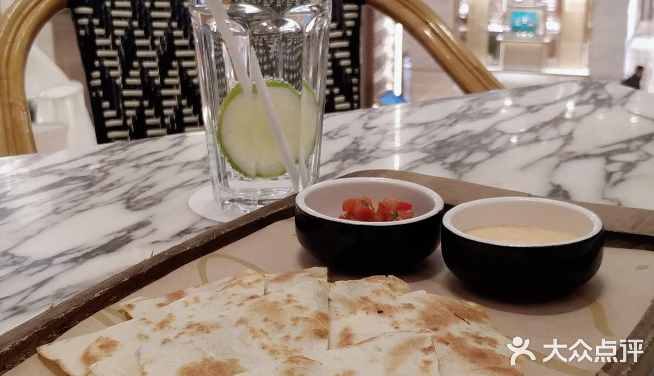 没想到港汇内有一家相当出片的餐厅