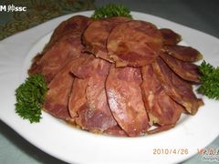 马肉还是骆驼肉-克拉玛依新疆餐厅