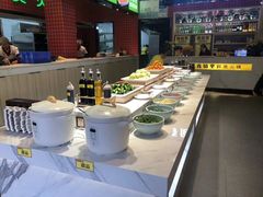 自助取餐区-香佰里鲜货火锅(井研店)