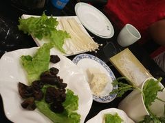 -青岛小羔羊火锅(李村公园店)
