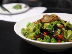 莴笋炒腊肉-渔芙南(三里屯店)