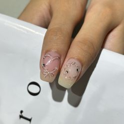 -Nail Me美甲美睫