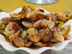 -三亚新鸿港水果一级批发市场