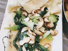 -何猫特色黄焖羊肉