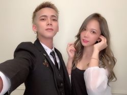 -BM SALON