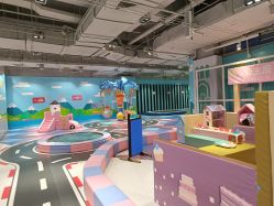 -利奥梦幻主题乐园(爱琴海购物公园店)