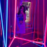 使劲凹造型拍视频，好看极了 然后是菜品