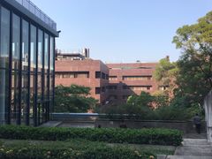 -香港大学