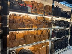 -ISA(中港城店)