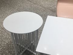用餐区-奈雪的茶(湖滨银泰in77C区PRO店)