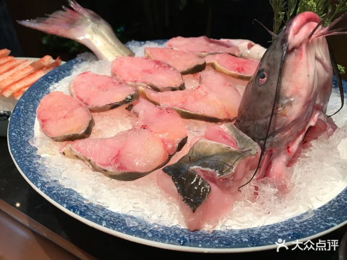 寨叙贵州酸汤火锅芙蓉江团鱼图片