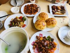 -吉莲利苑海鲜酒家(珠海拱北29年老字号店)