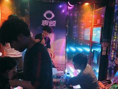 -唱吧麦颂KTV(松江五龙商业广场店)