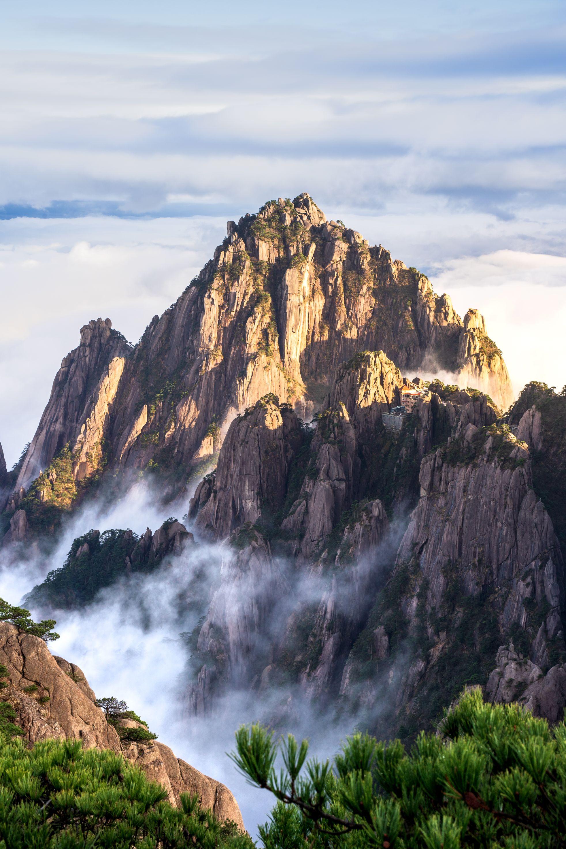 巍峨大山照片图片