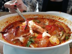 -Chom Cafe and Restaurant