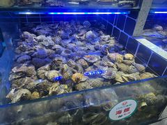 -巧克力渔家.小船海鲜胶东菜(万平口店)