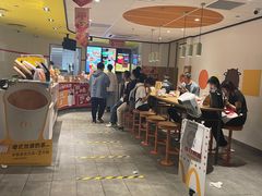 大堂-麦当劳(萝岗敏捷广场店)