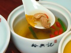 -裕兴记•蟹黄面馆(人民广场店)