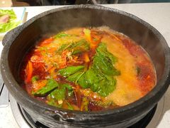 -贵府酸汤牛肉火锅·贵州老字号(飞山街店)