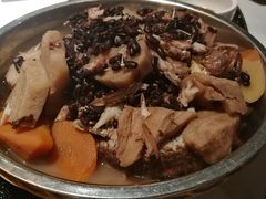 粉葛赤小豆鲮鱼汤-味可道美食坊(福基路店)