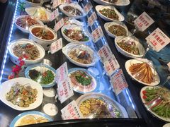-俭朴菜(鲁磨路店)