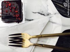 -UNI UNI(环亚凯瑟琳店)