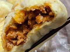奥尔良鸡腿包-老陶包子铺(南大西南村店)