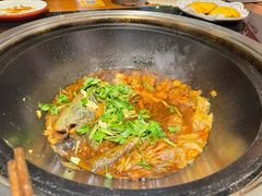 -刘淑芬·活鱼铁锅炖(北京首店)
