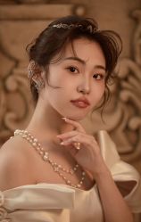 -至臻微拉婚纱摄影