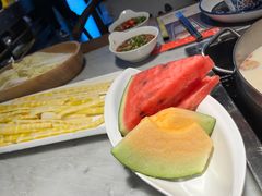 -尚尚仙·酸汤猪手·猪肚鸡火锅(华联万柳购物中心店)